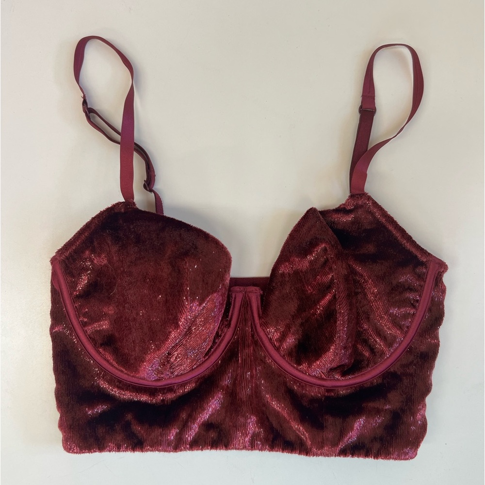 Victoria’s Secret Velvet Bra